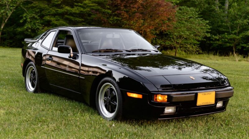 Porsche 944 Turbo