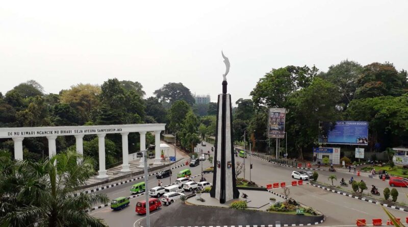 Tugu Kujang