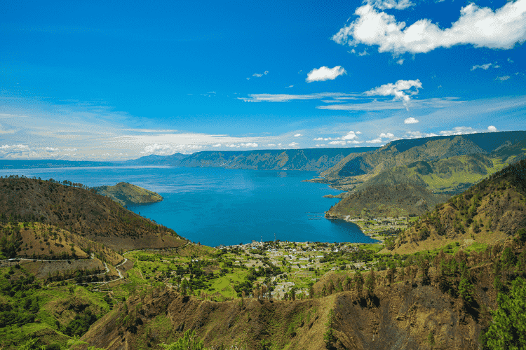 Danau Toba Salah Satu Tempat Wisata Di Medan