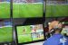Wasit Digital Dan Garis Gawang: Pro Kontra Teknologi VAR