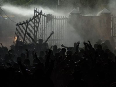 Gejolak Politik Di Barat: Menganalisis Dampak Kebijakan Ekonomi