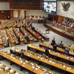 Dialektika Pemikiran Kontestasi Politik Dan Struktur Sosial