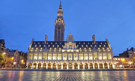 Kota Leuven Di Kelilingi Bangunan Bergaya Gothic Yang Megah