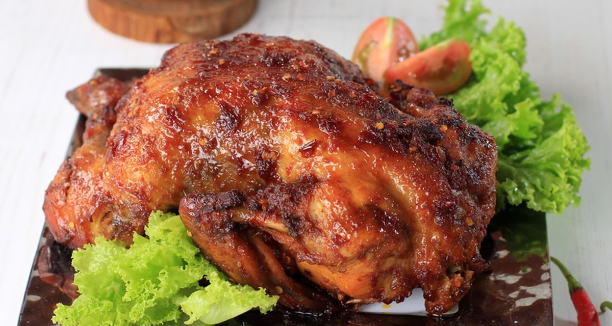 Ayam Bakar Manday, Kelezatan Khas Kalimantan Kaya Cita Rasa