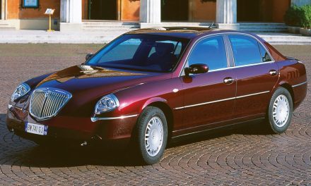 Lancia Thesis, Kemewahan Sedan Klasik Dari Italia