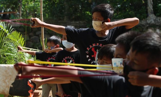 Permainan Tradisional Ketapel Yang Terlupakan