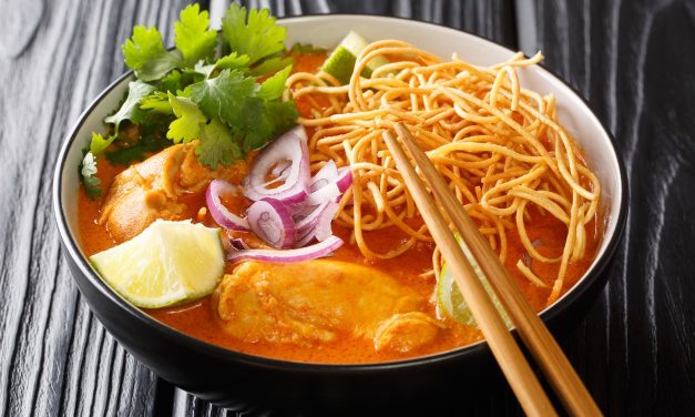 Nikmat Autentik Semangkuk Mi Khas Bangkok