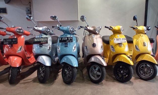 Vespa LX, Punya 4 Opsi Warna Yang Bisa Kamu Pilih