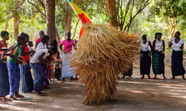 Tarian Ritualistik Dari Gambia, Tari Kumpo, Begini Asal-Usulnya