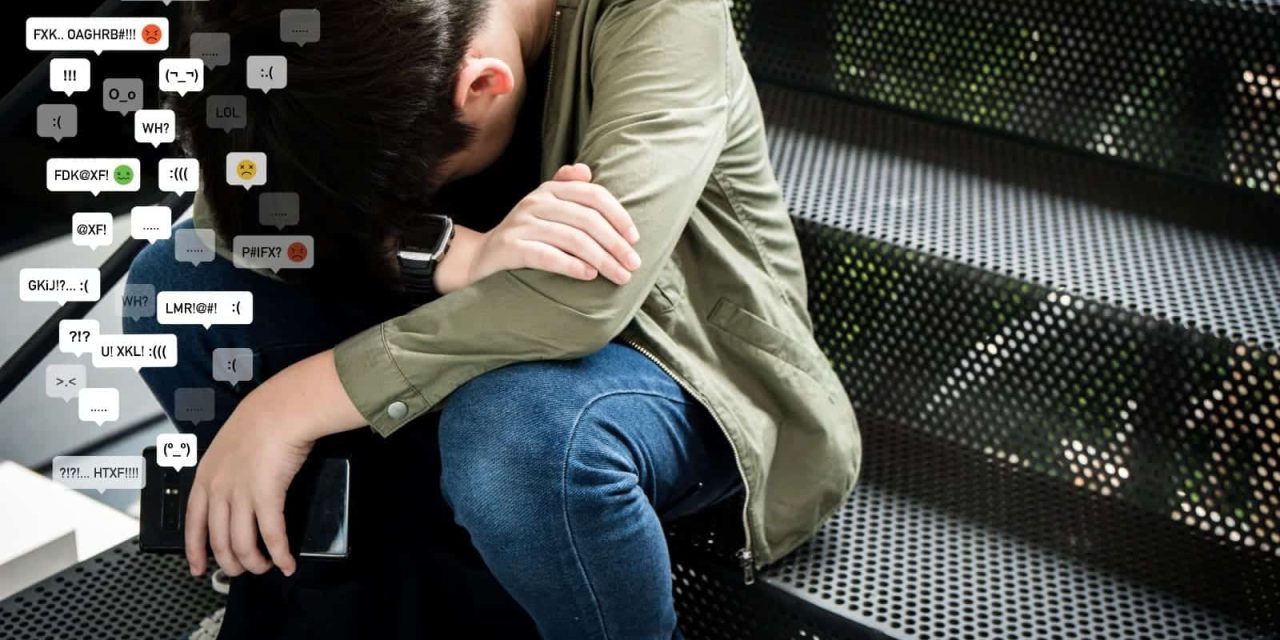 Cyberbullying, Sebuah Tantangan Dan Solusi Untuk Generasi Z